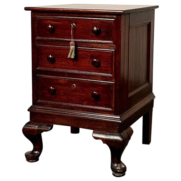 18th/19th Century Mahogany Georgian Queen Anne Leg Chest / Nightstand, English