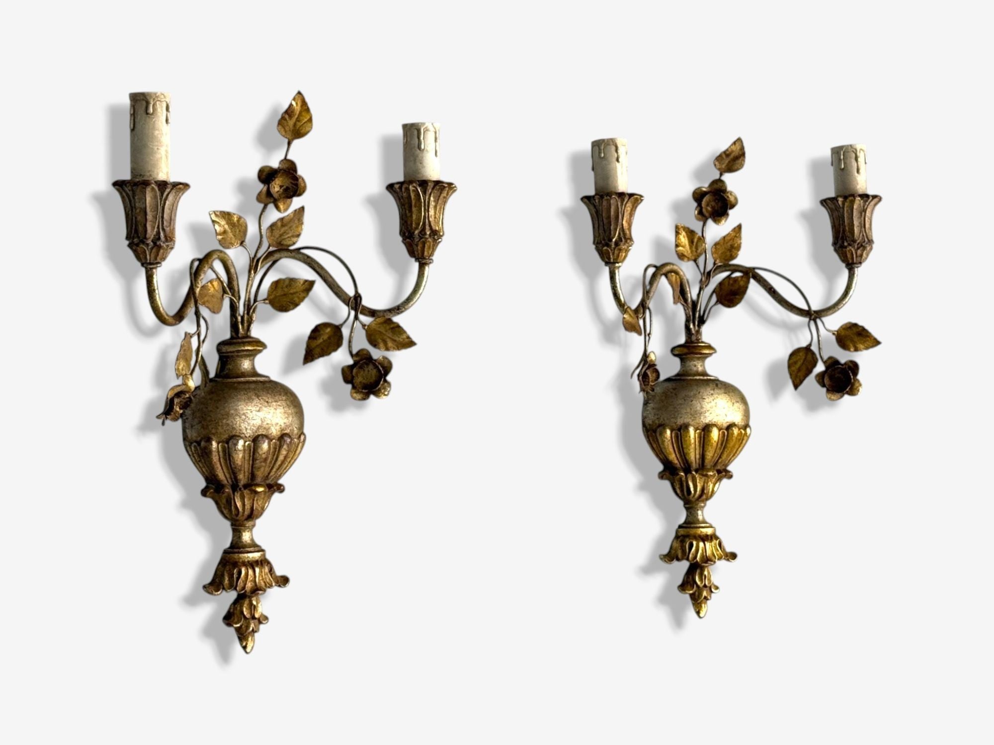 Palladio, Italian Neoclassical, Giltwood, Silver Leaf, Wall Lights, Italy, 1974
