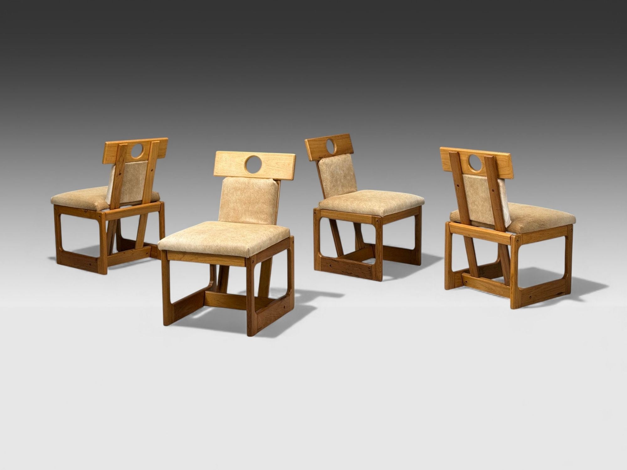 Sergio Rodrigues, Cavoina, Cowhide, Four Cuiabá Dining Chairs, Brazil, 1985