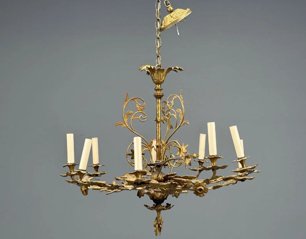 Rococo Style, Leaf and Vine Chandelier, Dore Bronze, Italy, 1920s