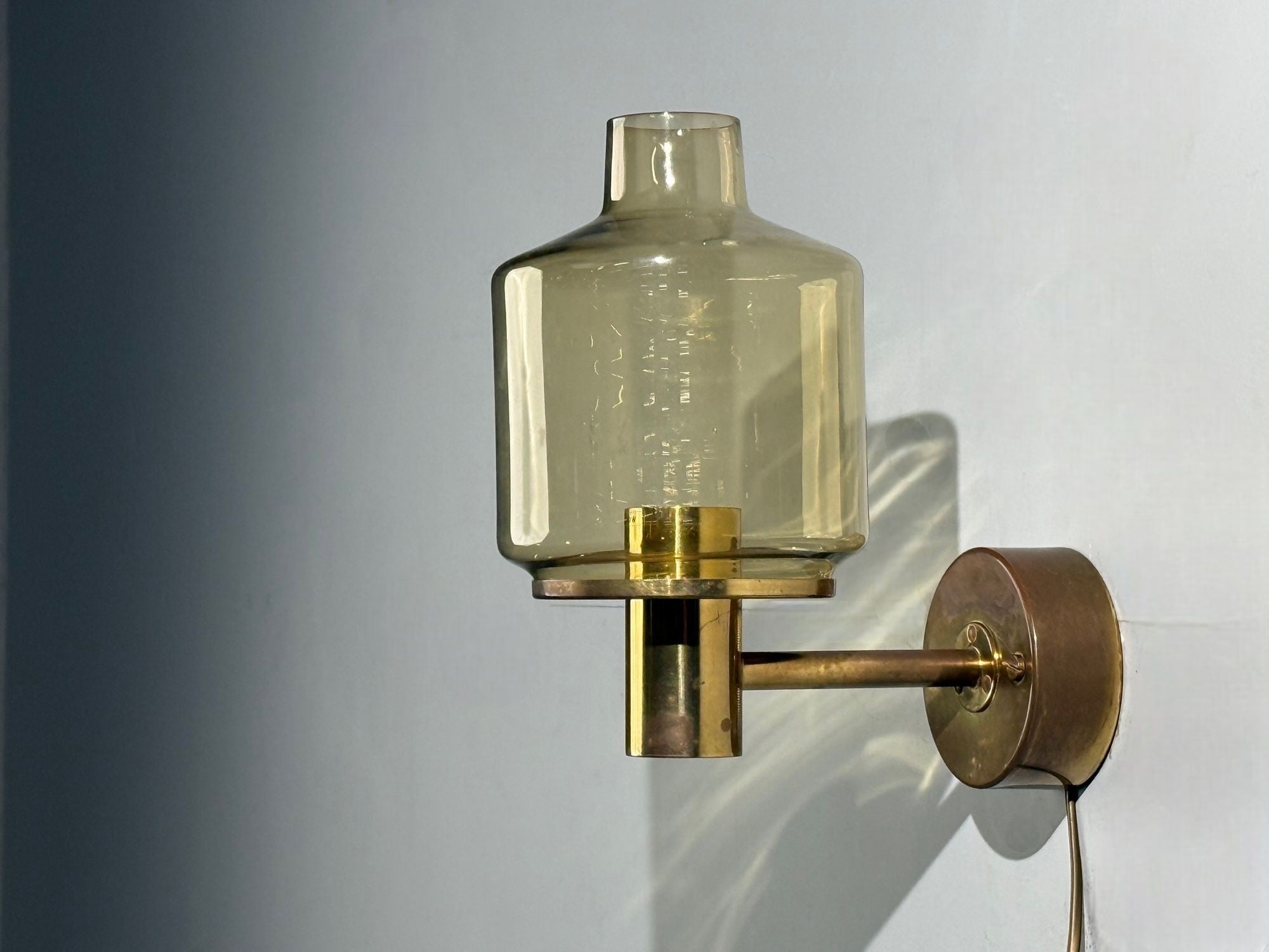 Hans-Agne Jakobsson, Wall Light, Brass, Glass, Sweden, 1960s