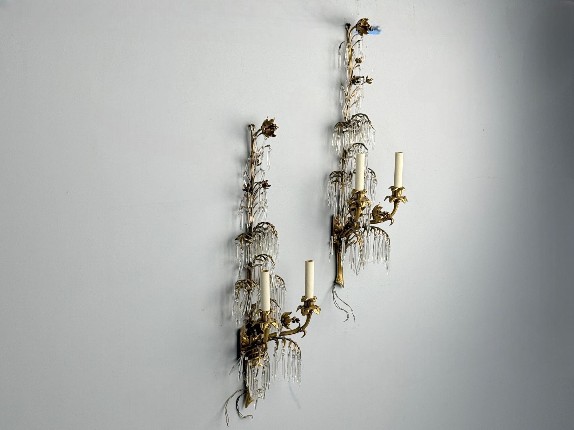 French Louis XV, Bronze, Cut Crystal, Large Wall Sconces, France, 1930s