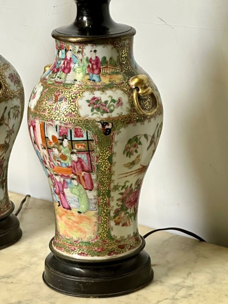 Pair of Ceramic Oriental Table Lamps, Decoration, Bronze, 19th C.