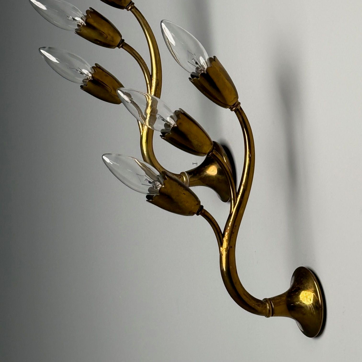 Gio Ponti Attr., Italian Mid-Century Modern, Wall Sconces, Brass, Flower Shape