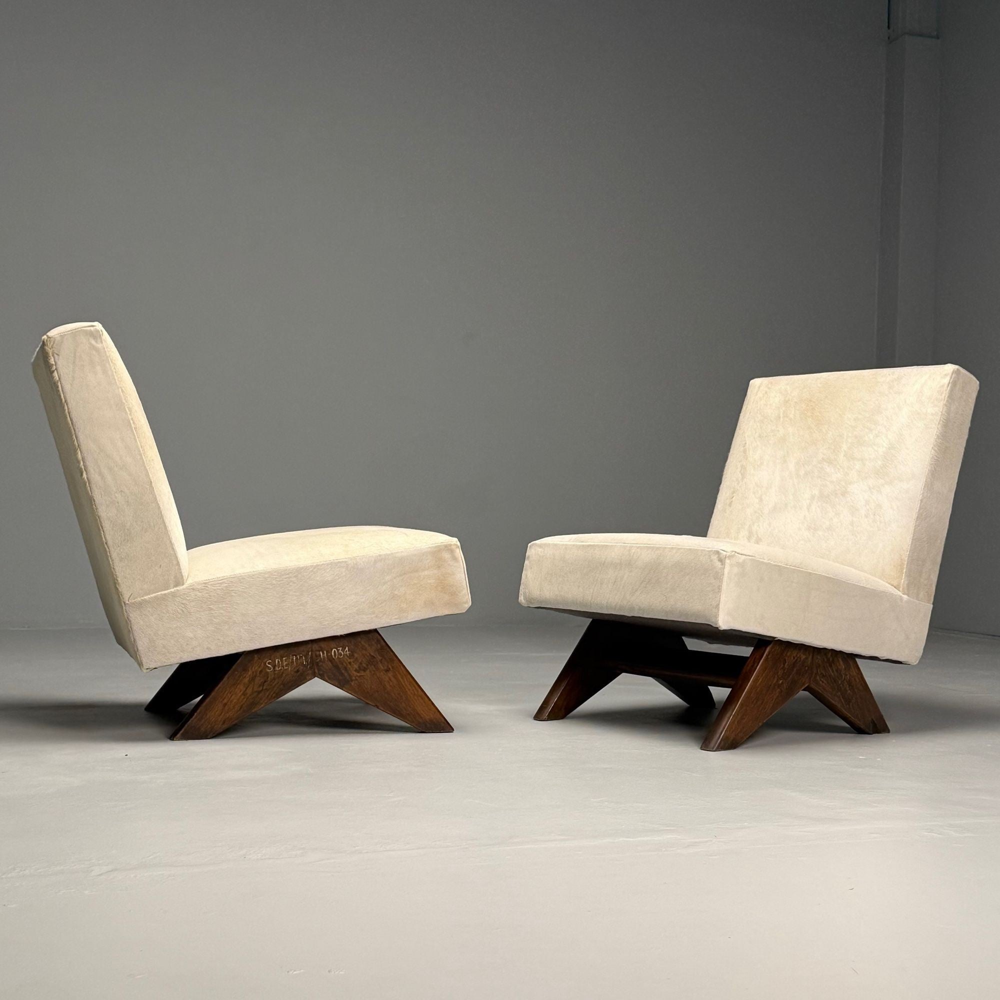 Pierre Jeanneret, White Cowhide, Teak, Fireside Chairs, India c. 1960s