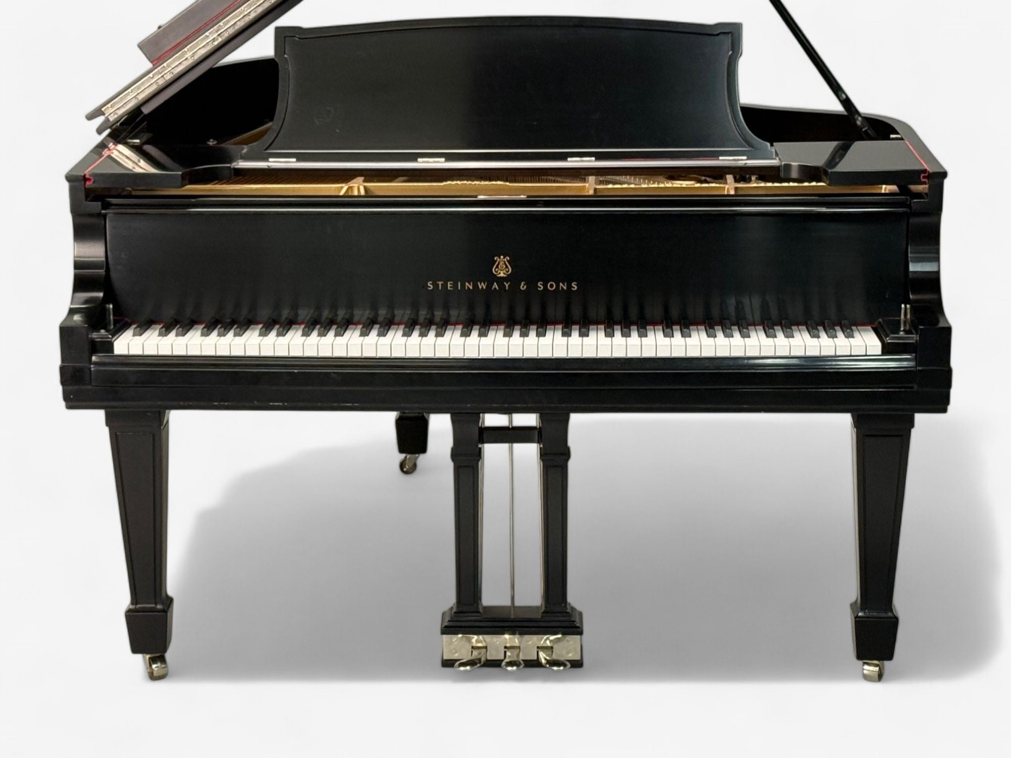 Steinway & Sons, Baby Grand Model O Piano, Fully Refurbished, 1911