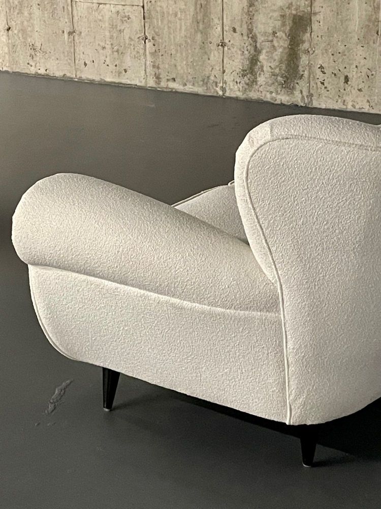 Mid-Century Modern Italian Sofa by Guglielmo Ulrich, Art Deco Style, Boucle, 1940s