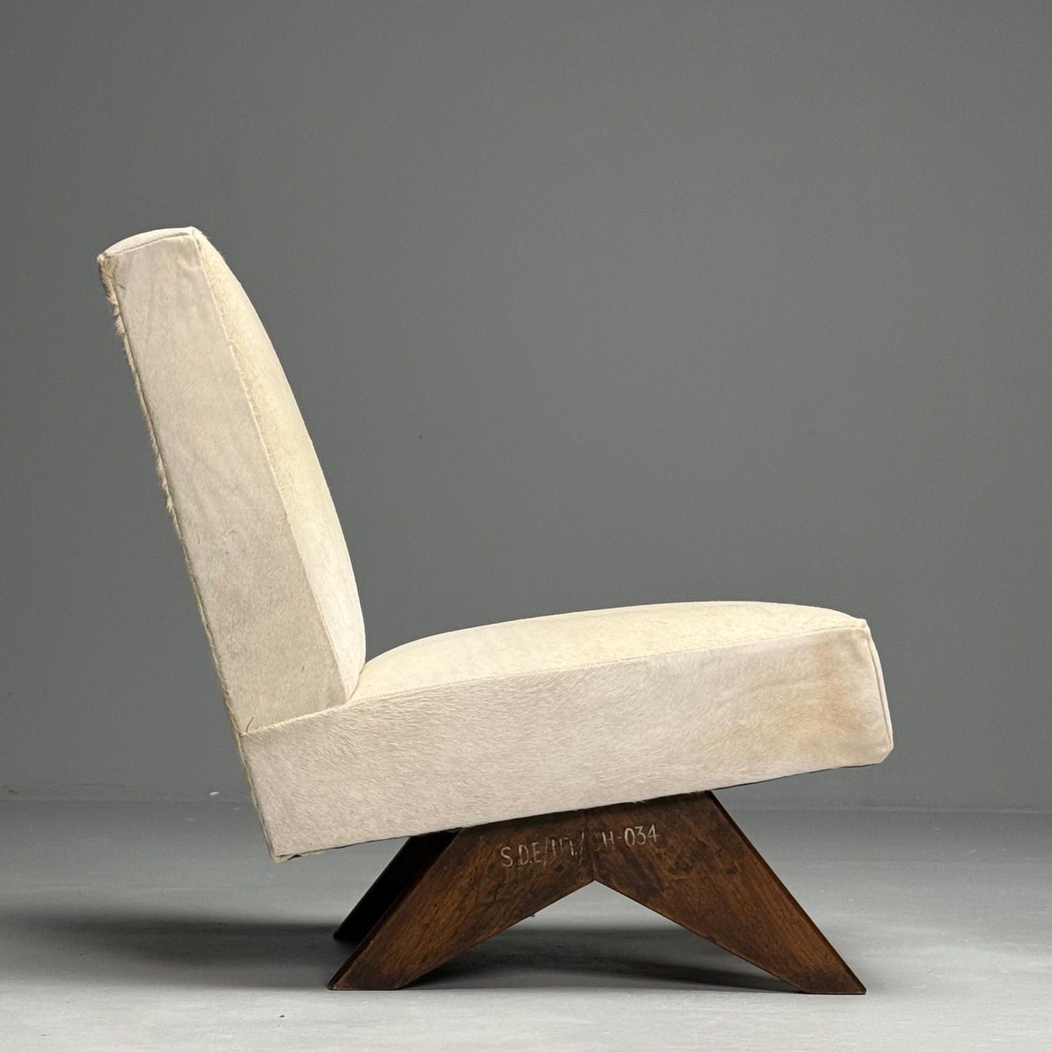 Pierre Jeanneret, White Cowhide, Teak, Fireside Chairs, India c. 1960s