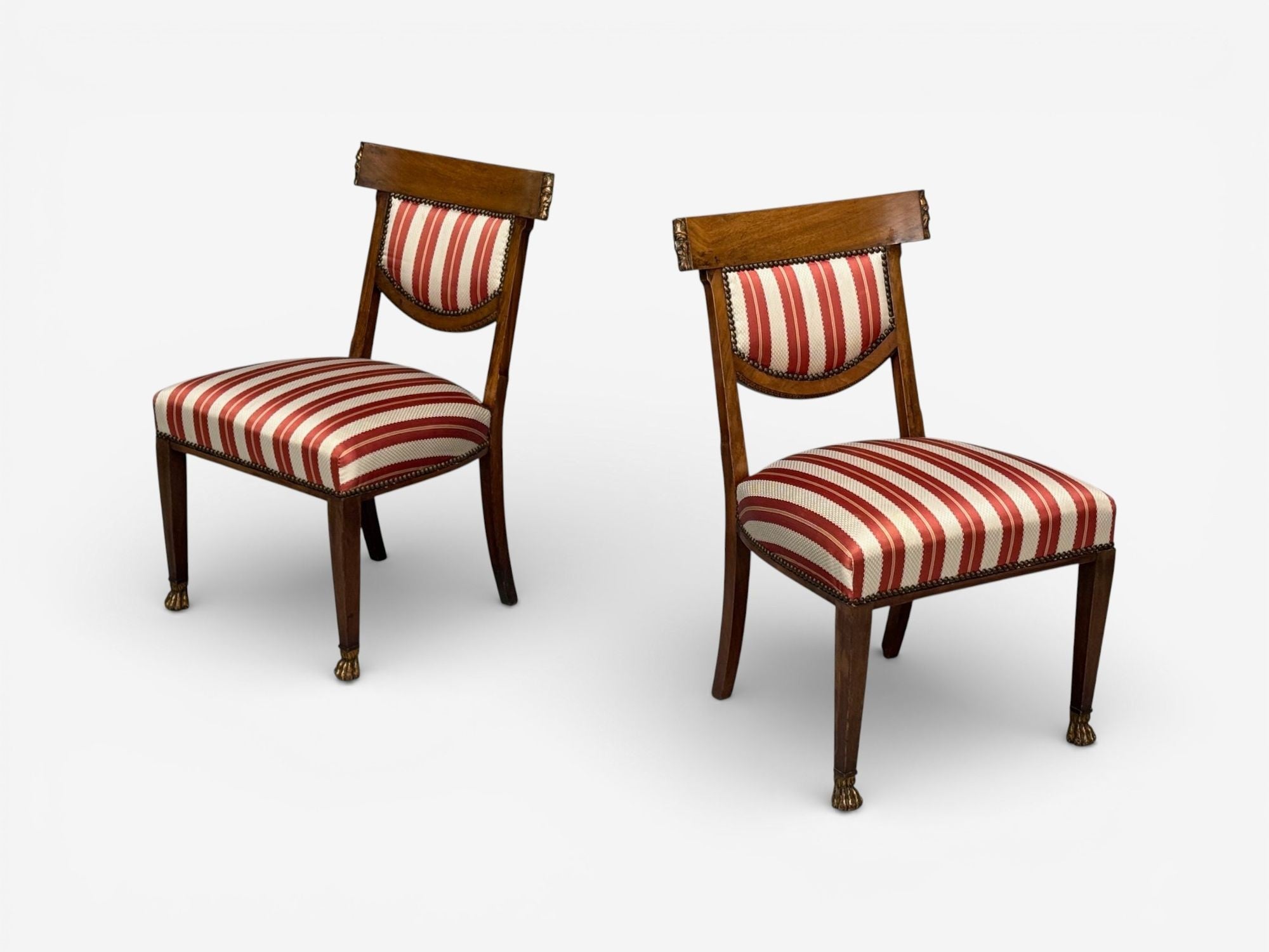 Neoclassical Style, Occasional Chairs, Carved Wood, Silk, England, 19th c.