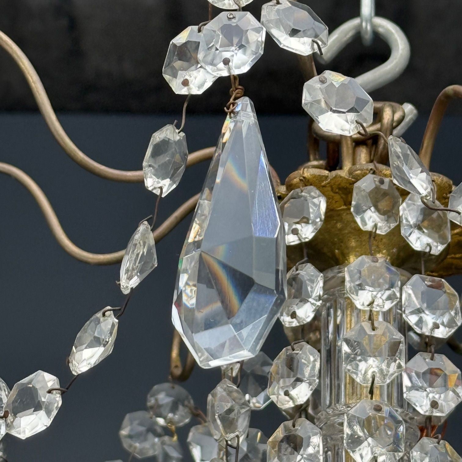 19th Century Thirty-Light Crystal and Brass Column Form Chandelier, Baccarat