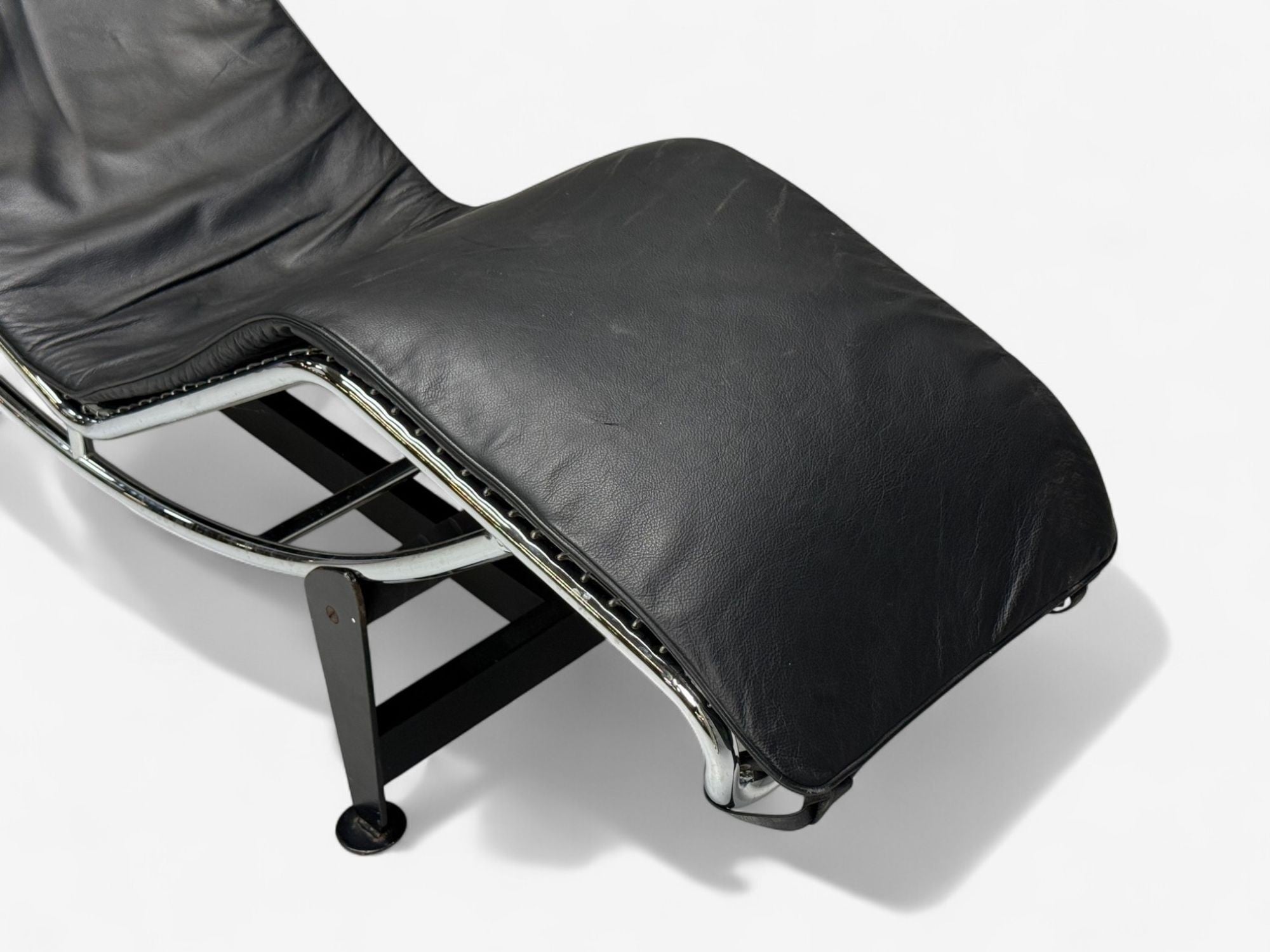 Le Corbusier Style, Mid-Century Modern, Black Leather, Chaise Lounge, 20th C.