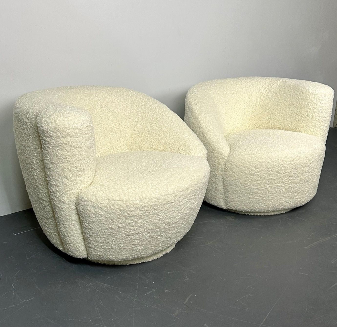 Mid-Century Modern Nautilus Style Swivel Chairs, Kidney-Shape, White Boucle