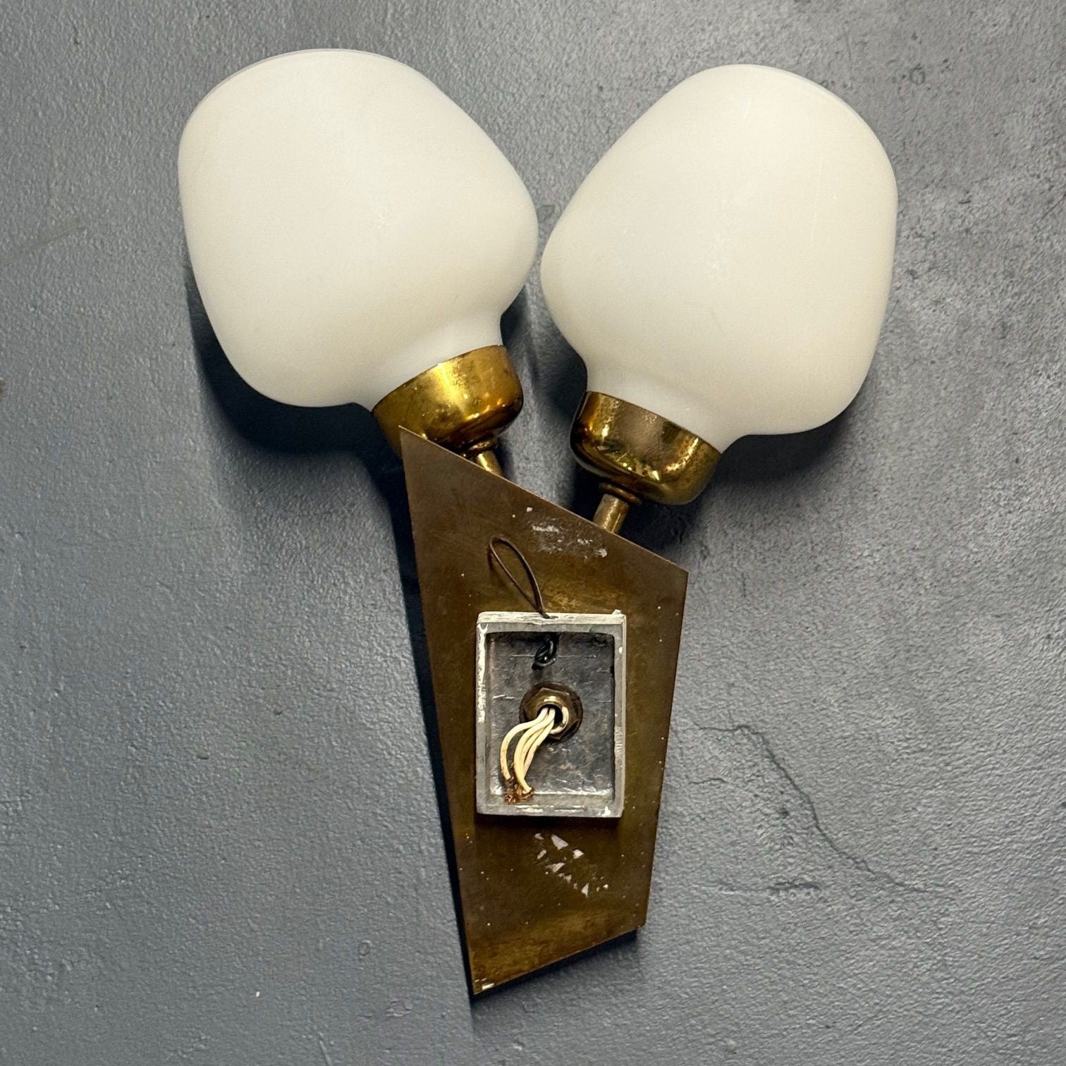 Italian Mid-Century Modern, Tulip Form Wall Sconces, Patinated Brass, 1950s