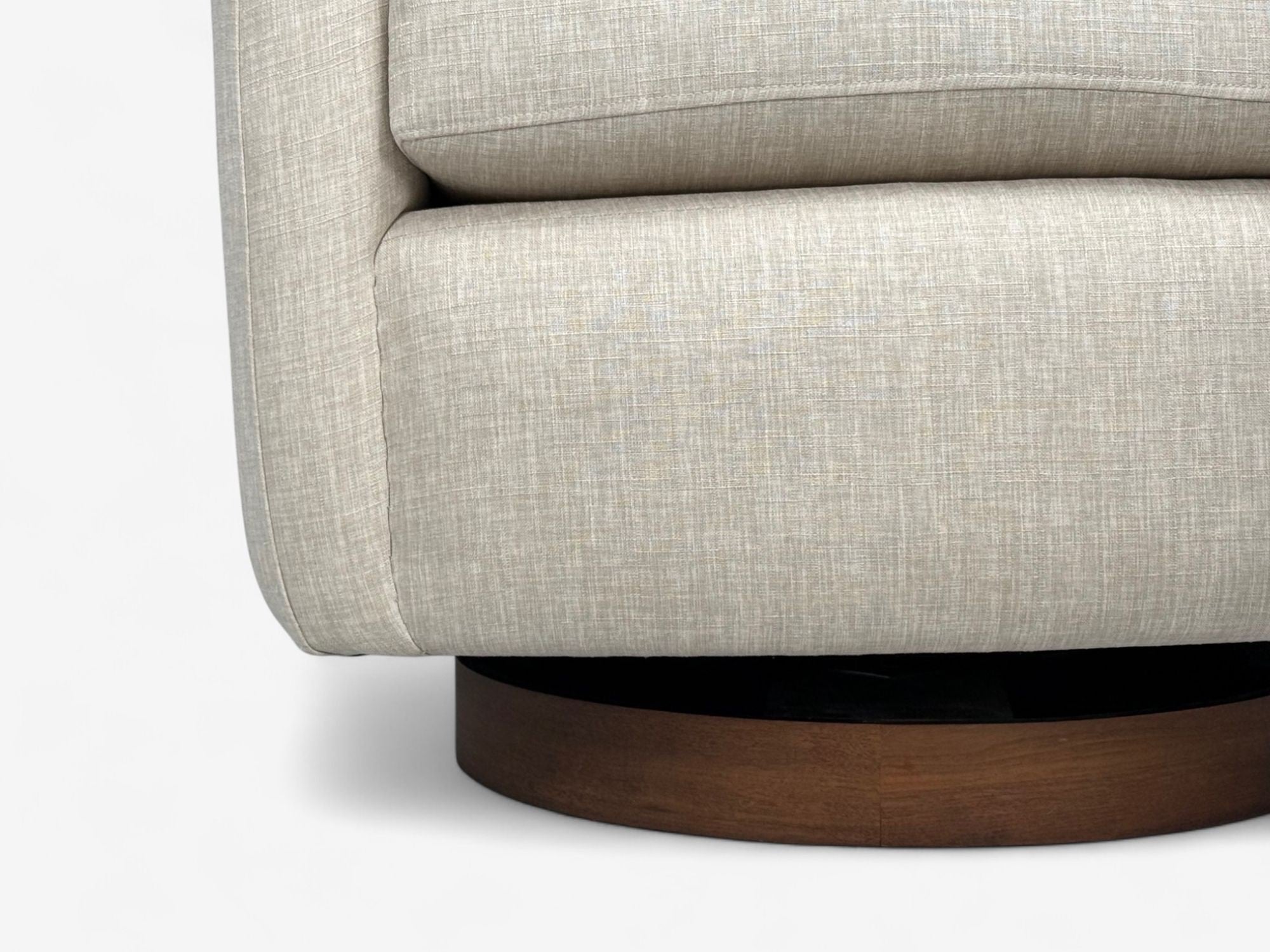 Milo Baughman, Beige Upholstery, Walnut, Tilt & Swivel Chairs, USA, 1970s