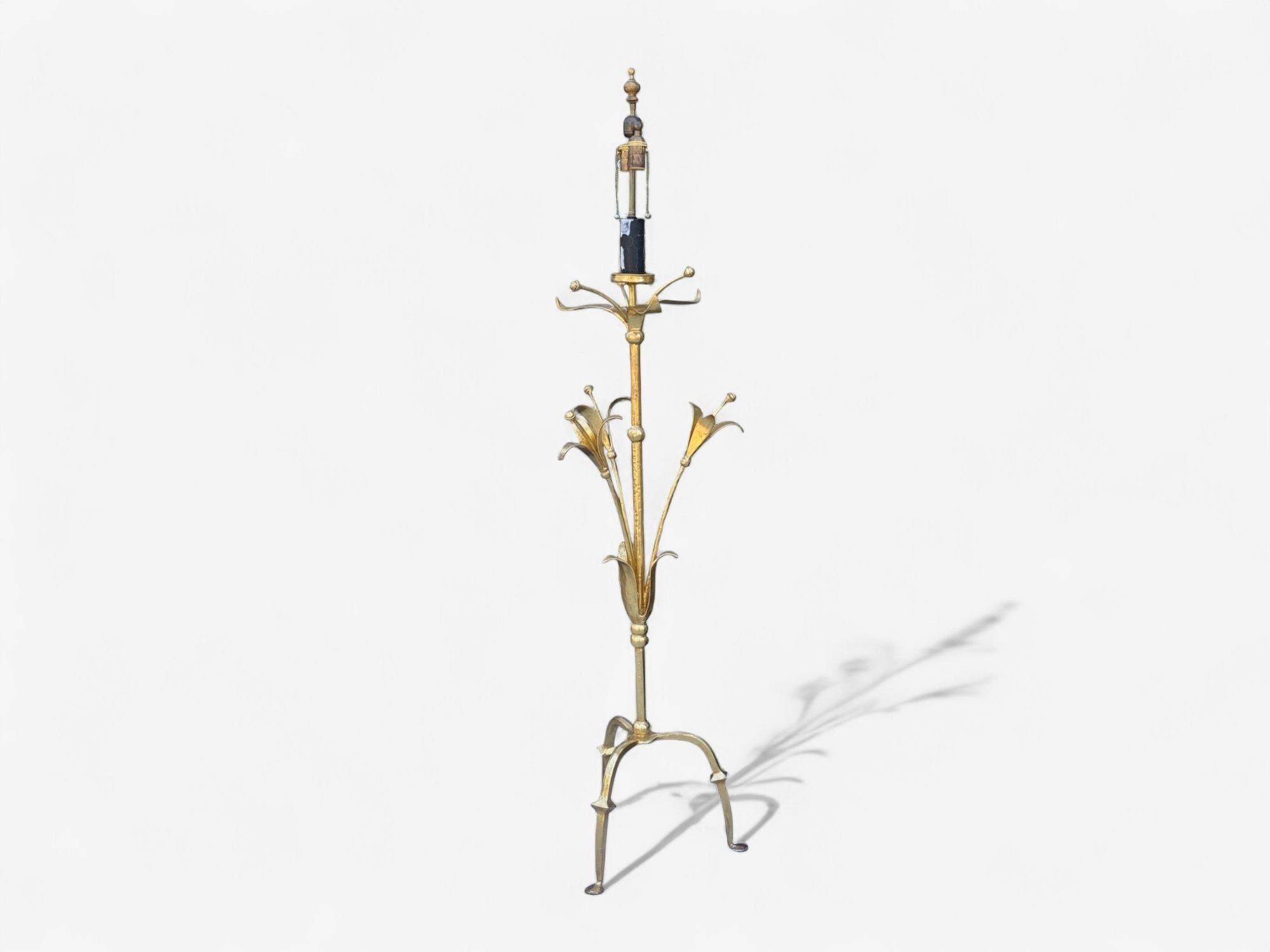 Hollywood Regency, Gilt Metal, Floral Floor Lamp, France, 1960s