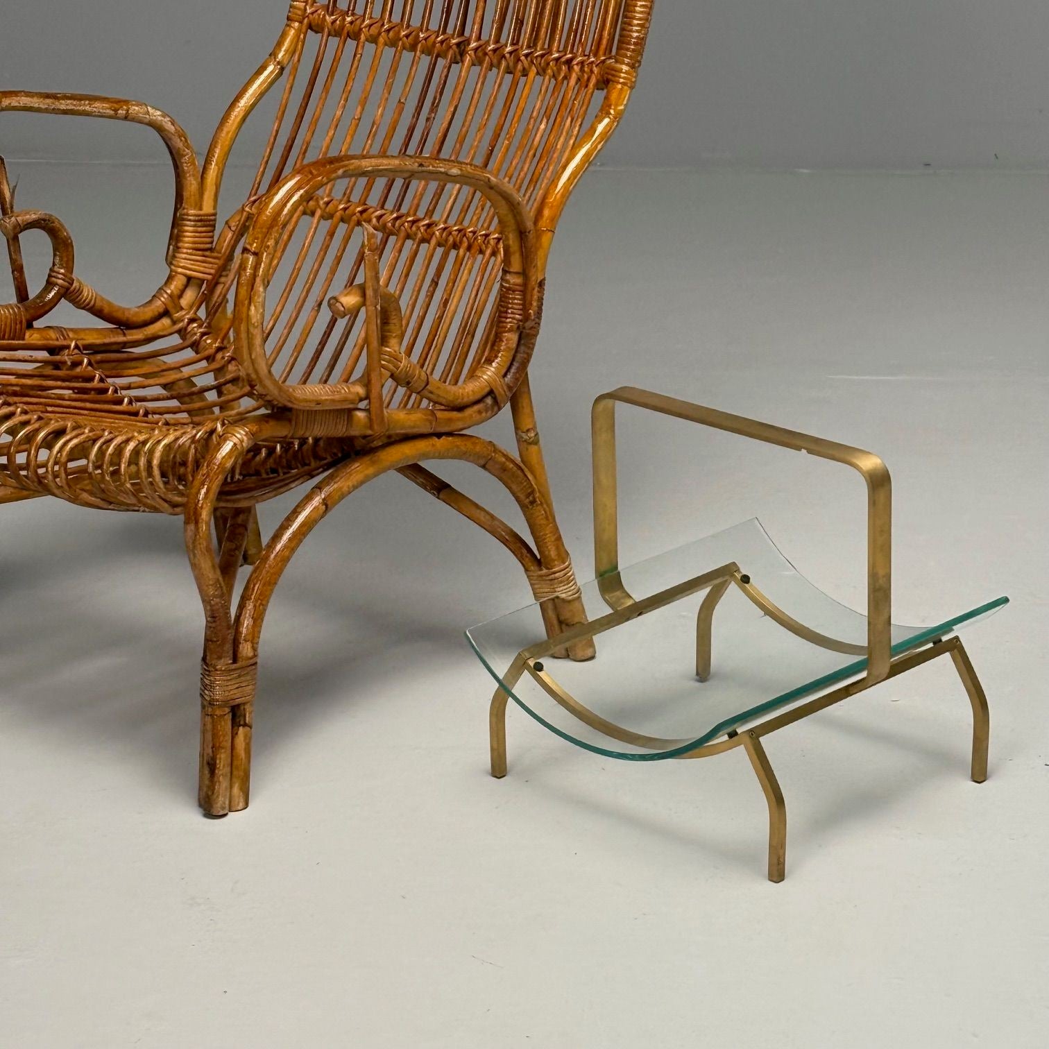 Fontana Arte, Italian Mid-Century Modern, Magazine Rack, Brass, Glass, 1970s