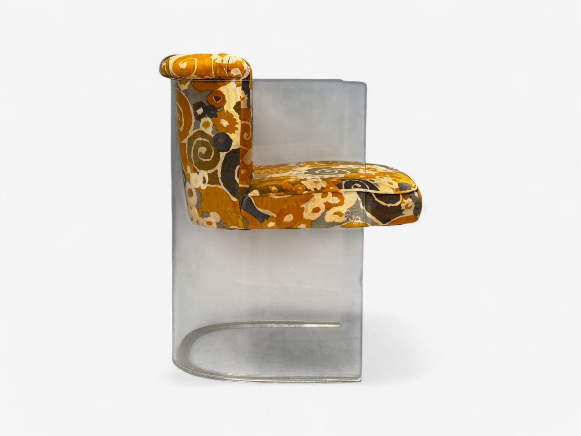Vladimir Kagan, American Modern, Lucite, Fabric, Armchairs, USA, 1970s