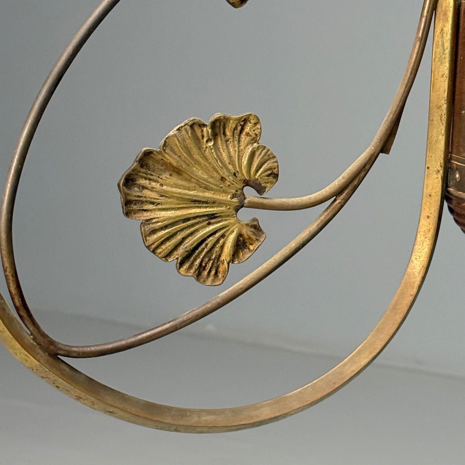 Italian Mid-Century Modern, Floral Chandelier, Brass, Copper, Italy, 1920s