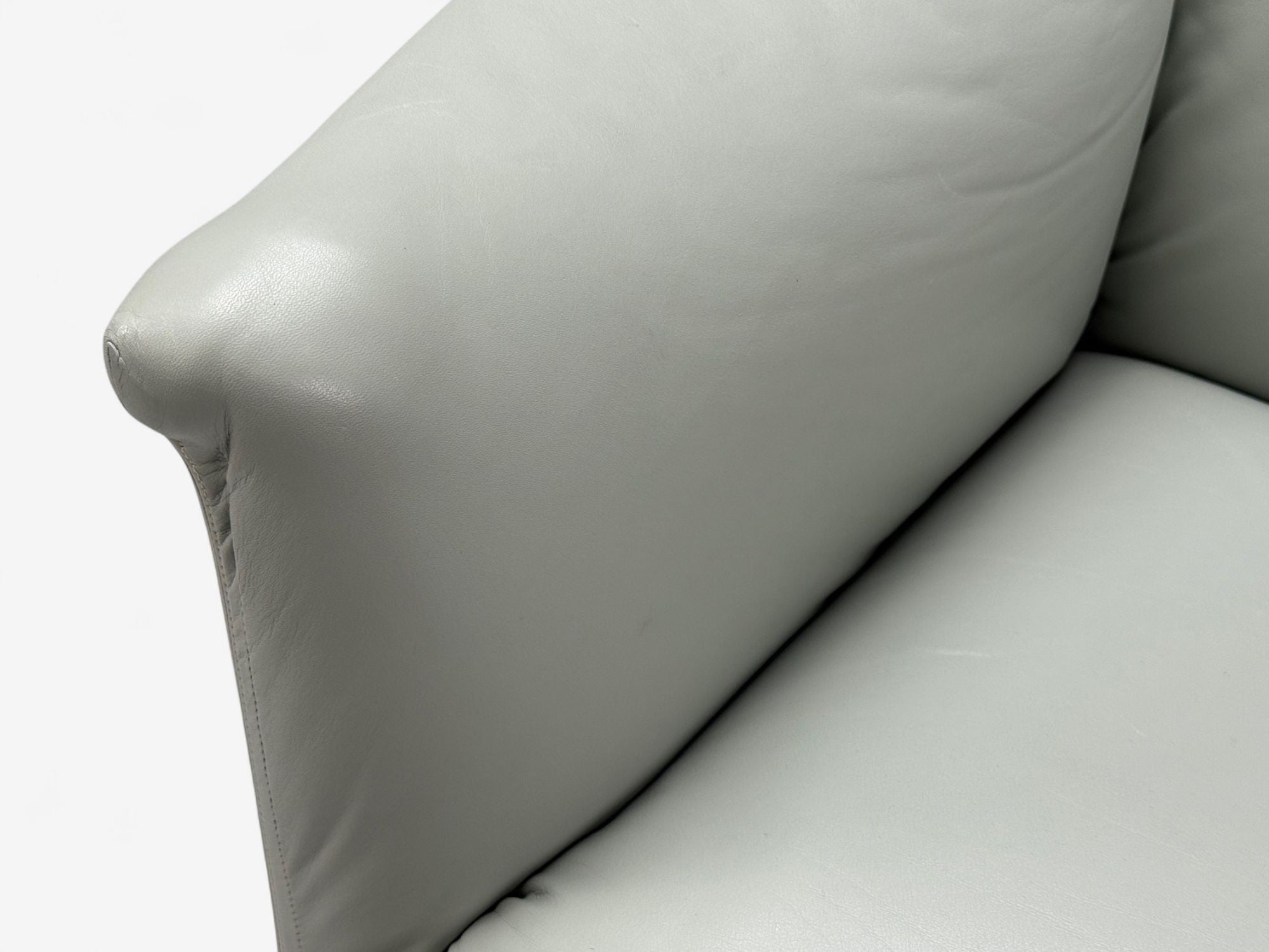 Mario Bellini, Italian Modern, Leather, Four Model 684 Armchairs, Italy, 1980s