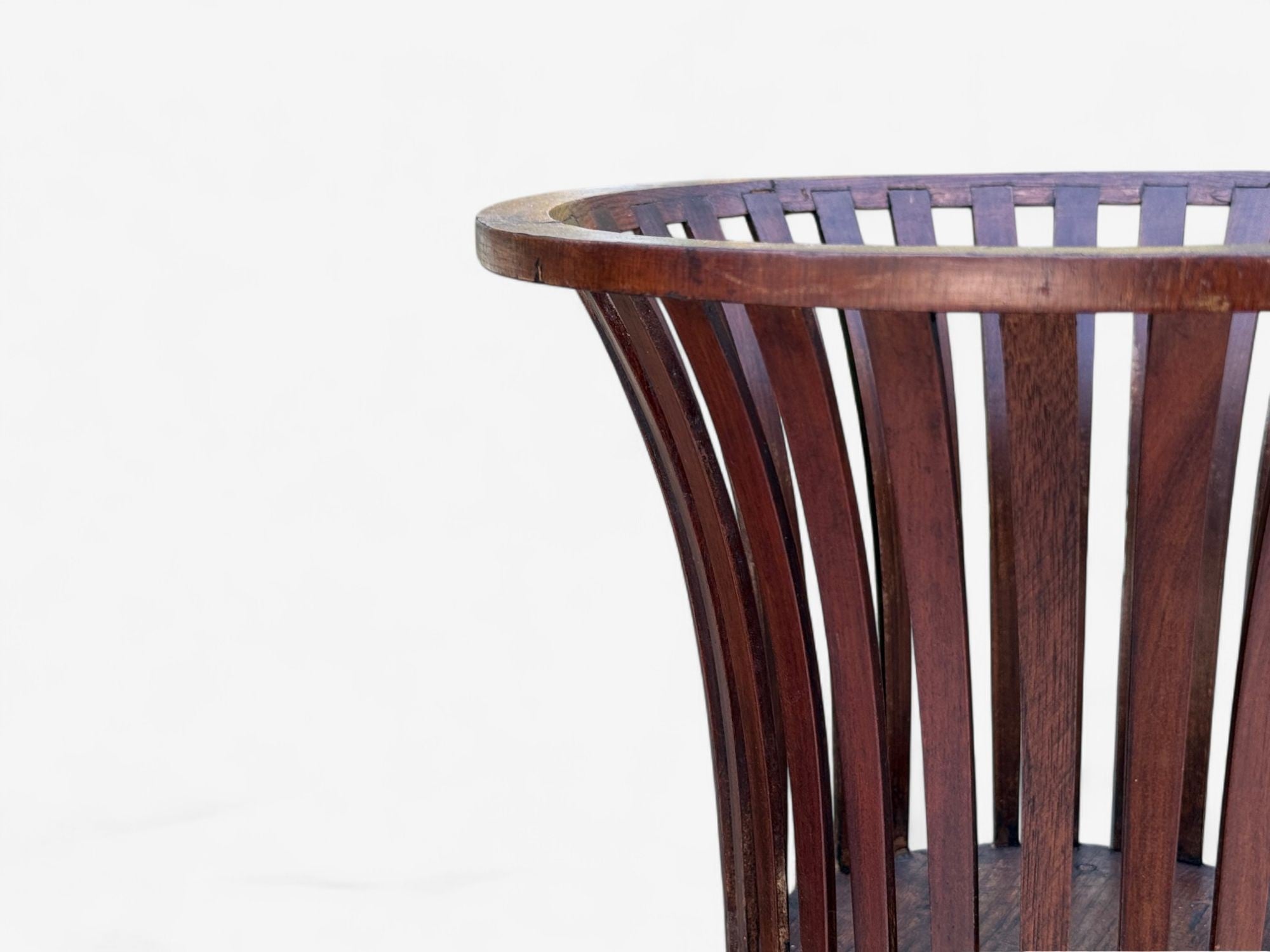 Hollywood Regency Style, Mahogany, Parcel Gilt, Cellarette, England, 19th c.
