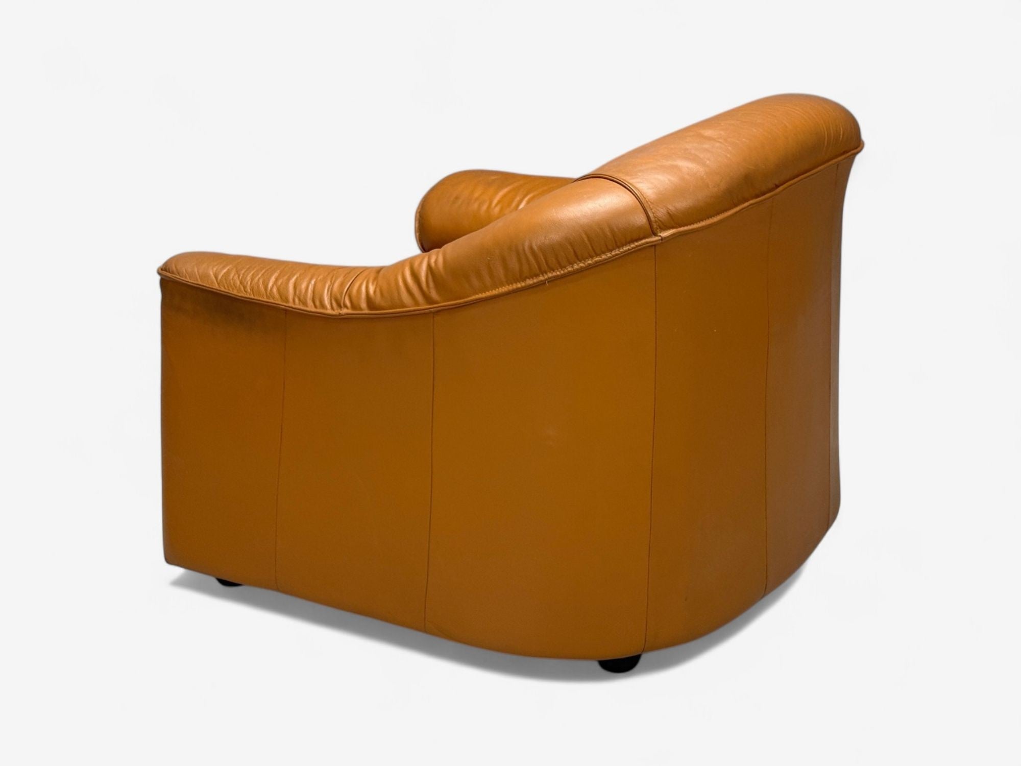 Italian Modern, Cognac Leather, Large Lounge Chairs, Italy, 1970s