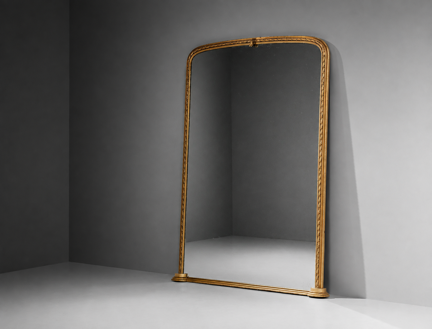 Regency Style, Monumental Archtop Mirror, Giltwood, Mirror, France, 19th c.