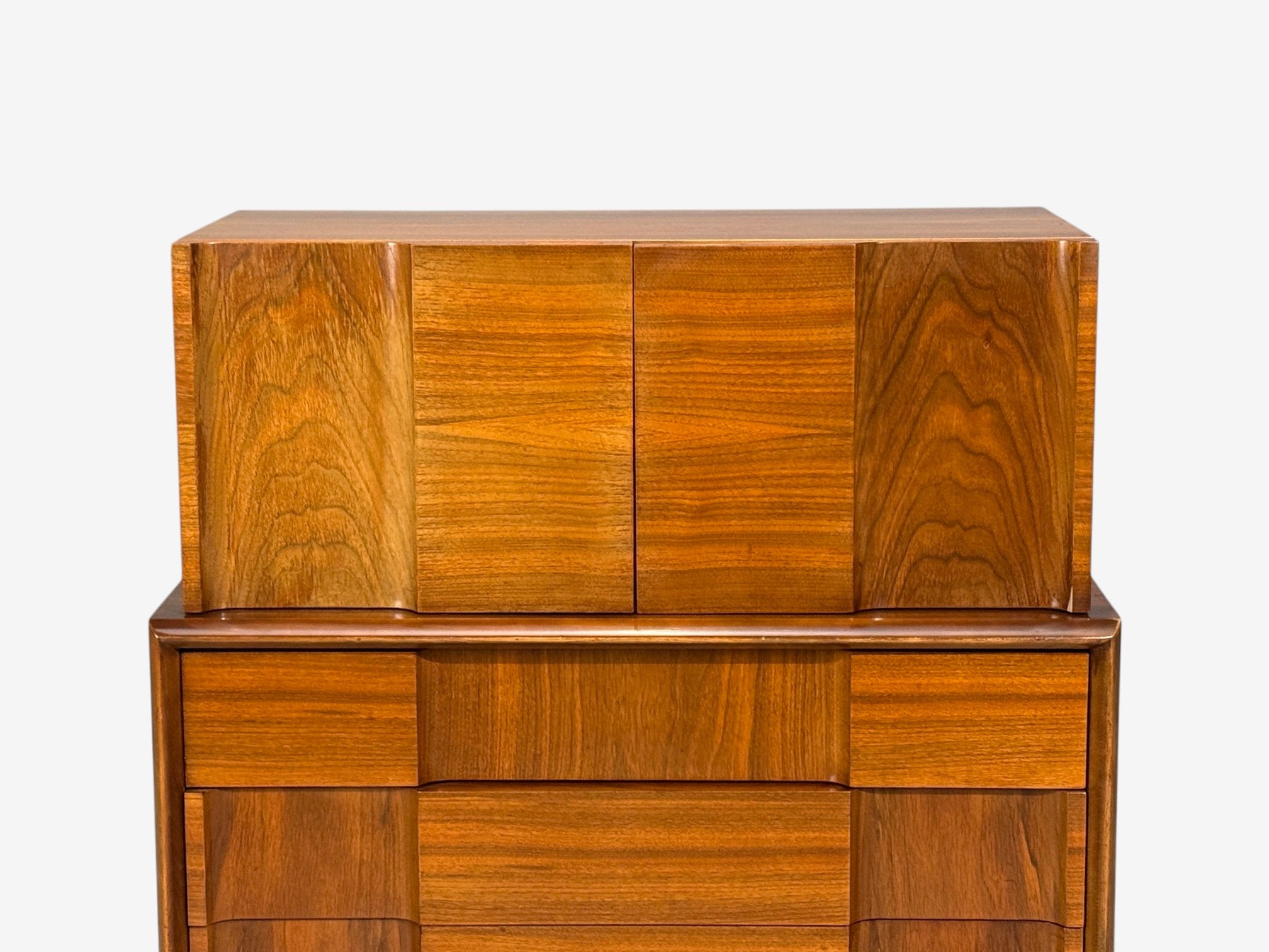 Edmond J. Spence, Sculptural Highboy, Walnut, Sweden, 1950s