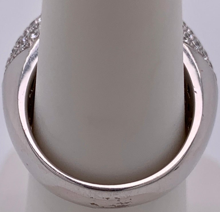 Unisex White Gold 18 Karat 10 Carat Diamond Cluster Ring 10.7 Grams