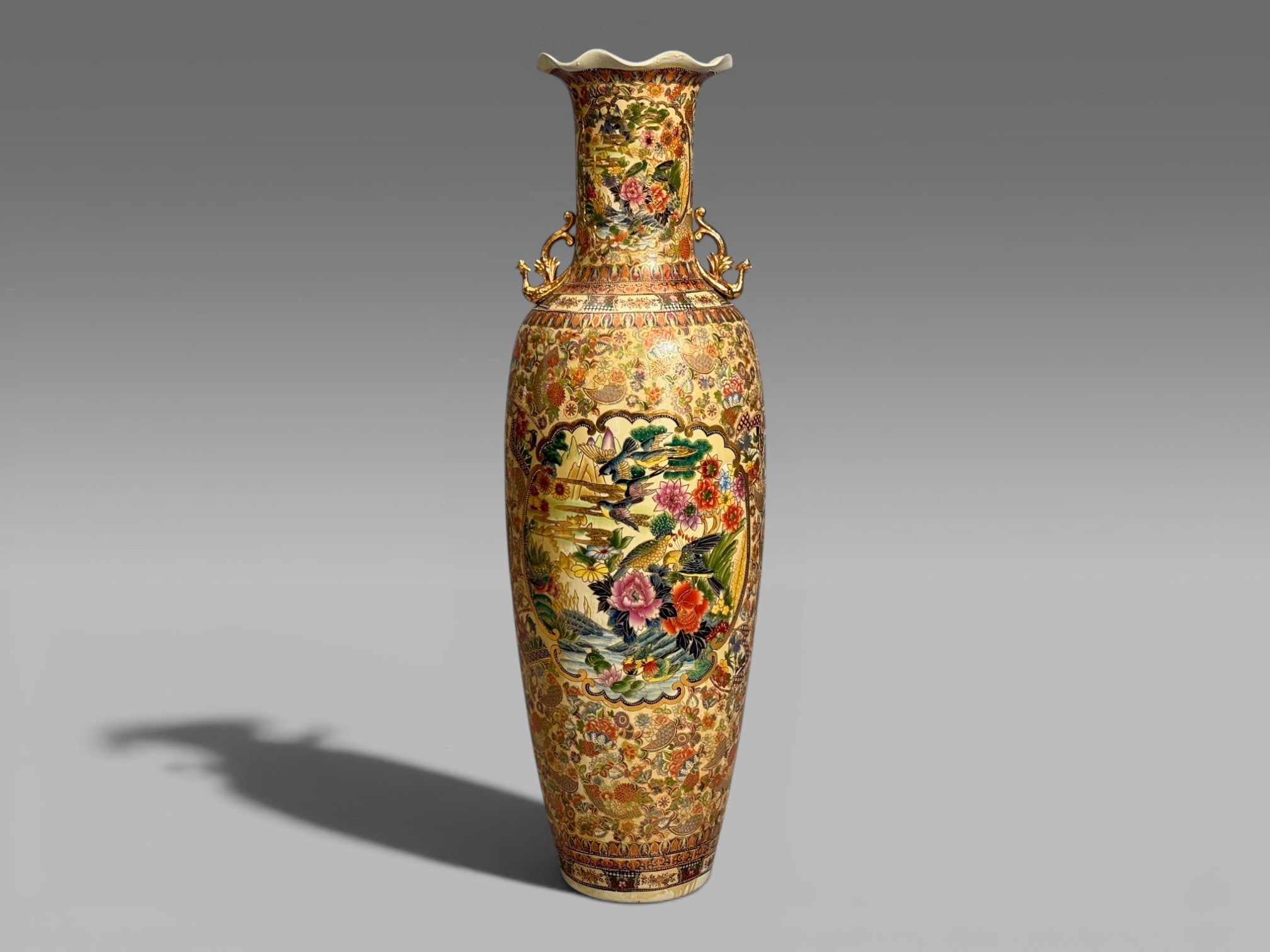 Chinese Rose Medallion, Monumental Floor Vase, Porcelain, Gilt, China, 20th c.