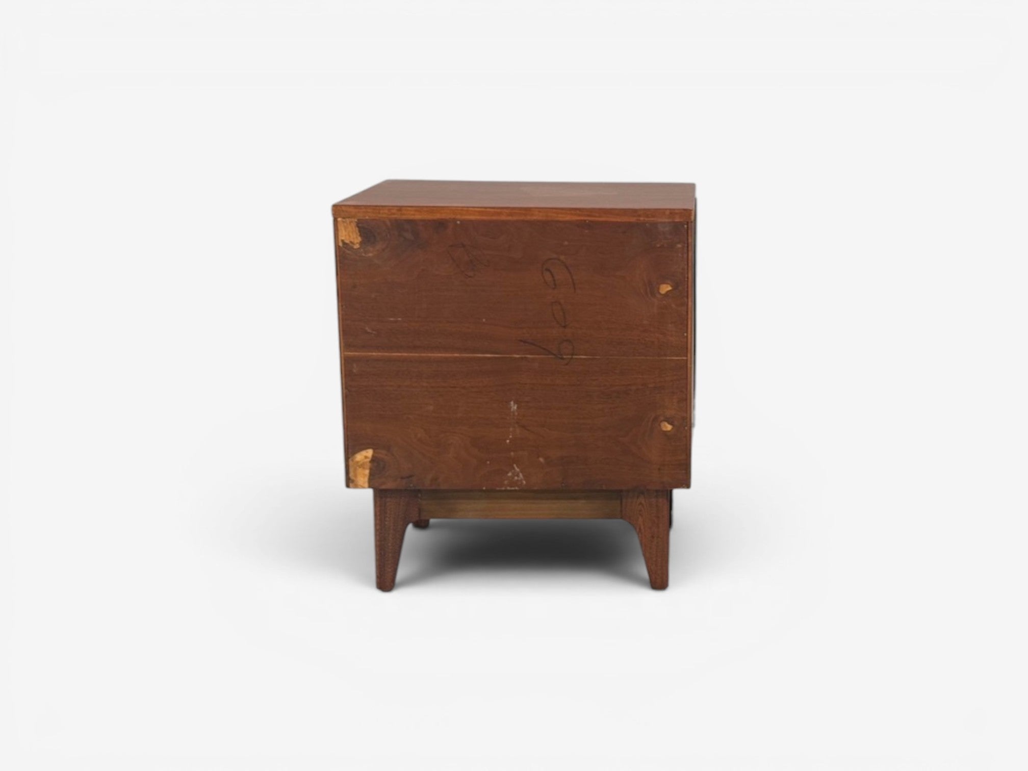 Young Manufacturing, Modern Nightstands, Walnut, USA, 1960s