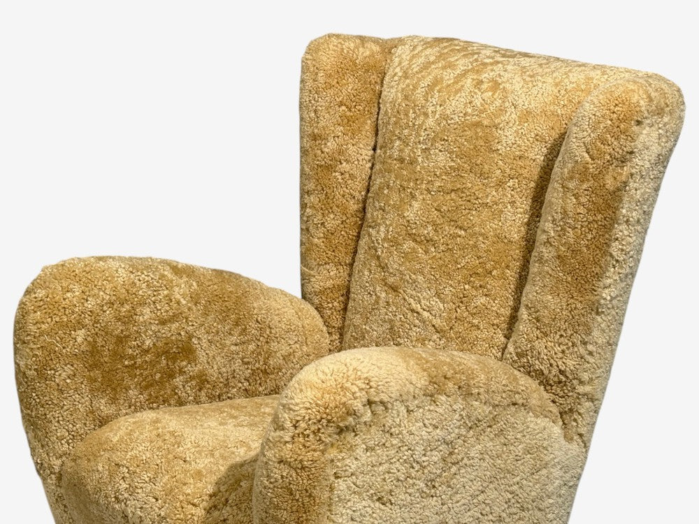 Paolo Buffa Attrib., Beige Shearling, Wood, Lounge Chairs, Italy, 1950s