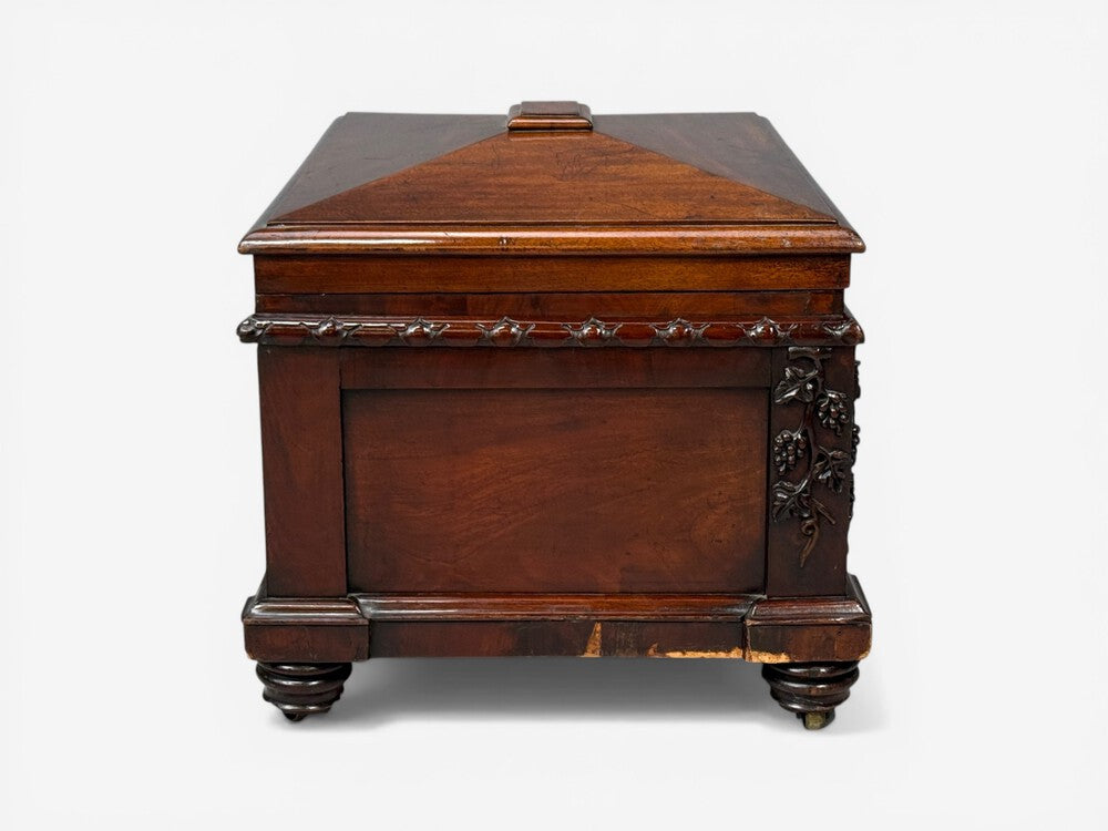 Early 19th Century Wine Cooler. Cellarette, Rosewood, Regency, Lead Lined.