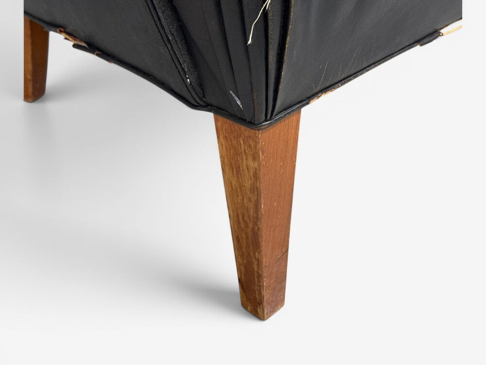 Svend Åge Madsen, Highback Chair, Leather, Nut Wood, Denmark, 1947
