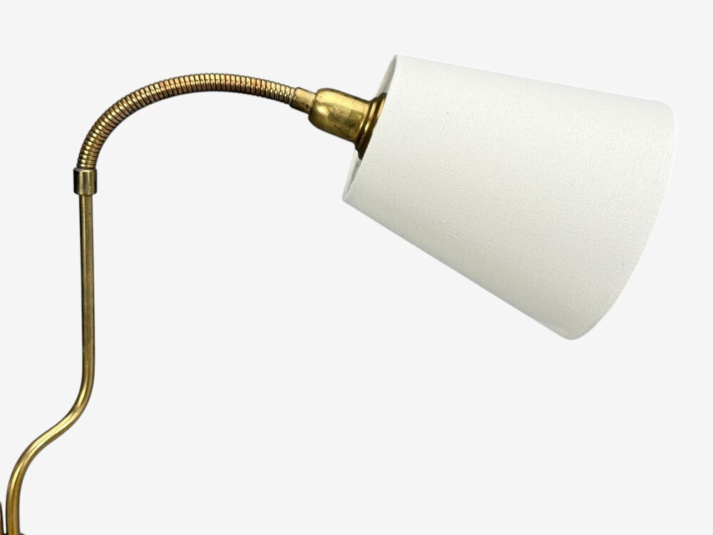Swedish Modern, Dual Head Floor Lamp, Reeded Brass, Sweden, 1950s
