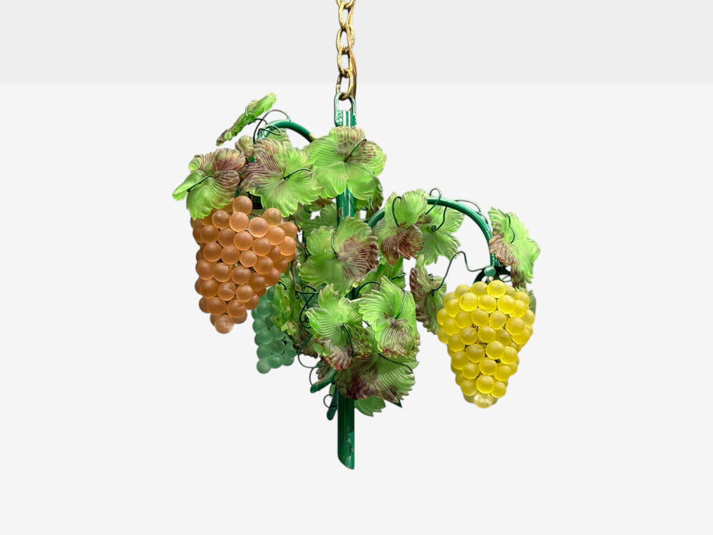 Italian Modern, Murano Glass, Art Glass, Grape Bunch Pendant Light, Italy, 1950s