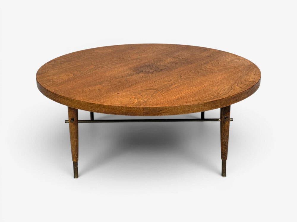 Paul McCobb attr., Coffee Table, Walnut, Brass, USA, 1950s
