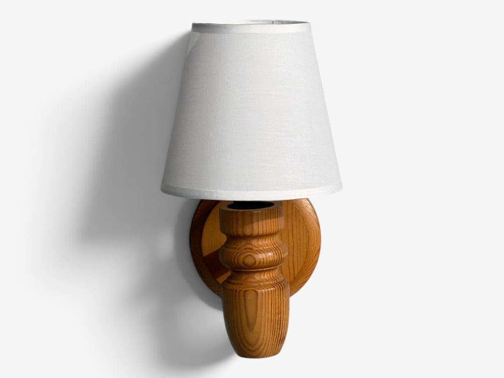 Magnafon Belysning APS, Danish Modern, Wall Sconce, Pine, Denmark, 1960s