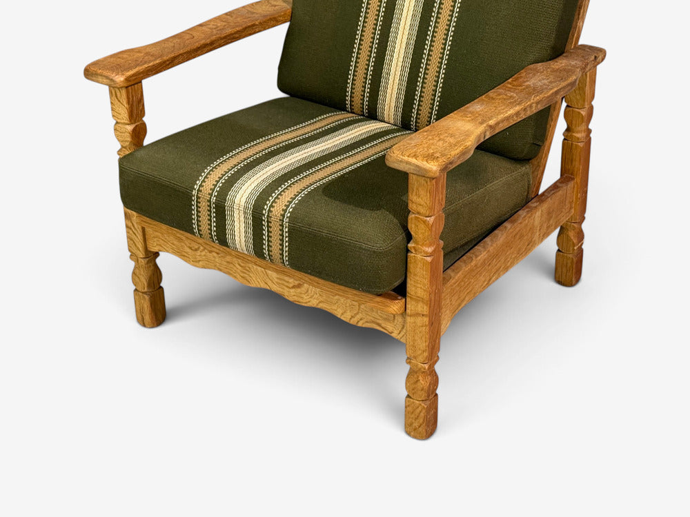 Henning Kjaernulf Style, Lounge Chairs, Oak, Fabric, Denmark, 1970s