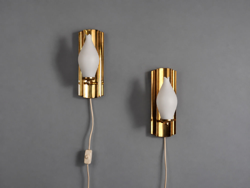 Kurant, Norwegian Modern, Wall Lights, Brass, Opaline Glass, Norway, 1960s
