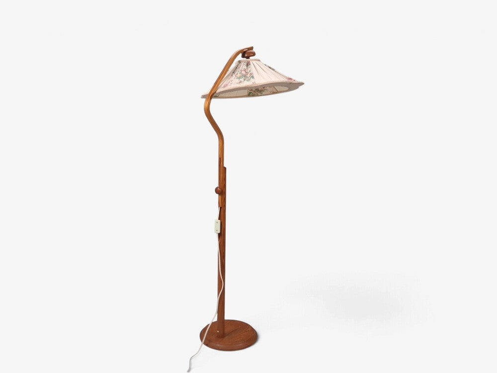 Markslöjd, Swedish Modern, Adjustable Floor Lamp, Pine, Fabric, Sweden, 1970s