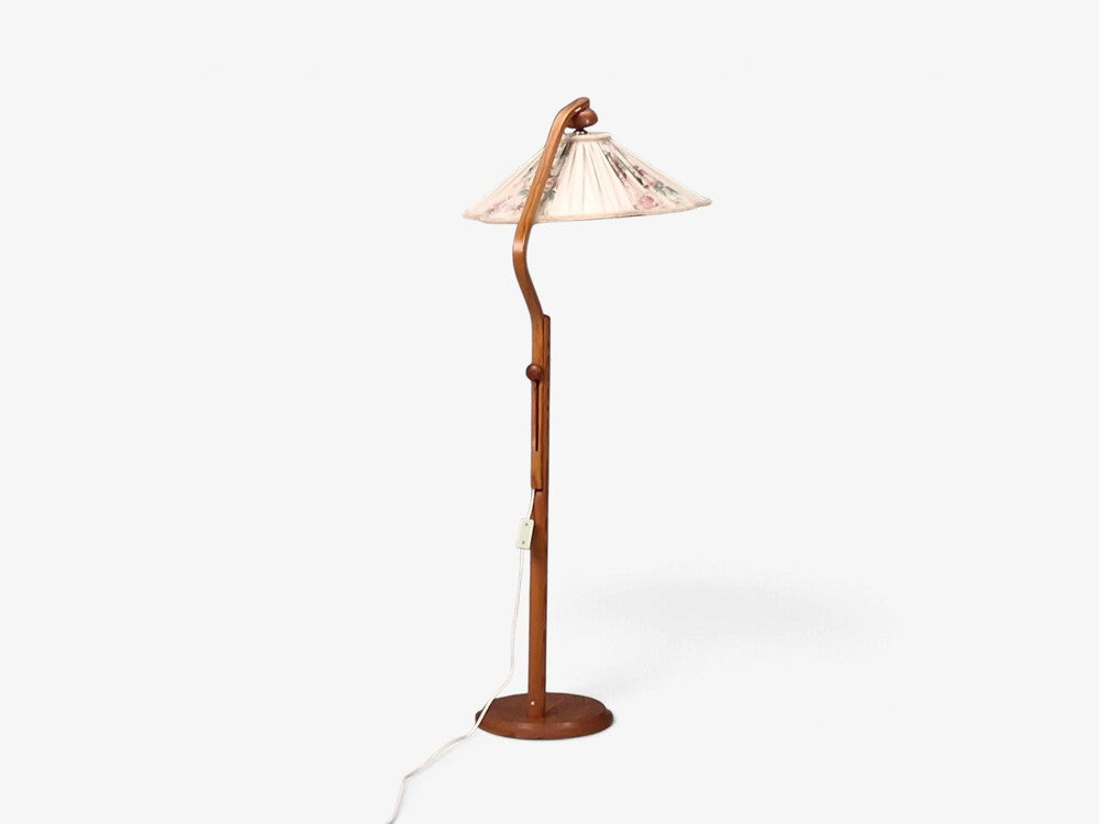 Markslöjd, Swedish Modern, Adjustable Floor Lamp, Pine, Fabric, Sweden, 1970s