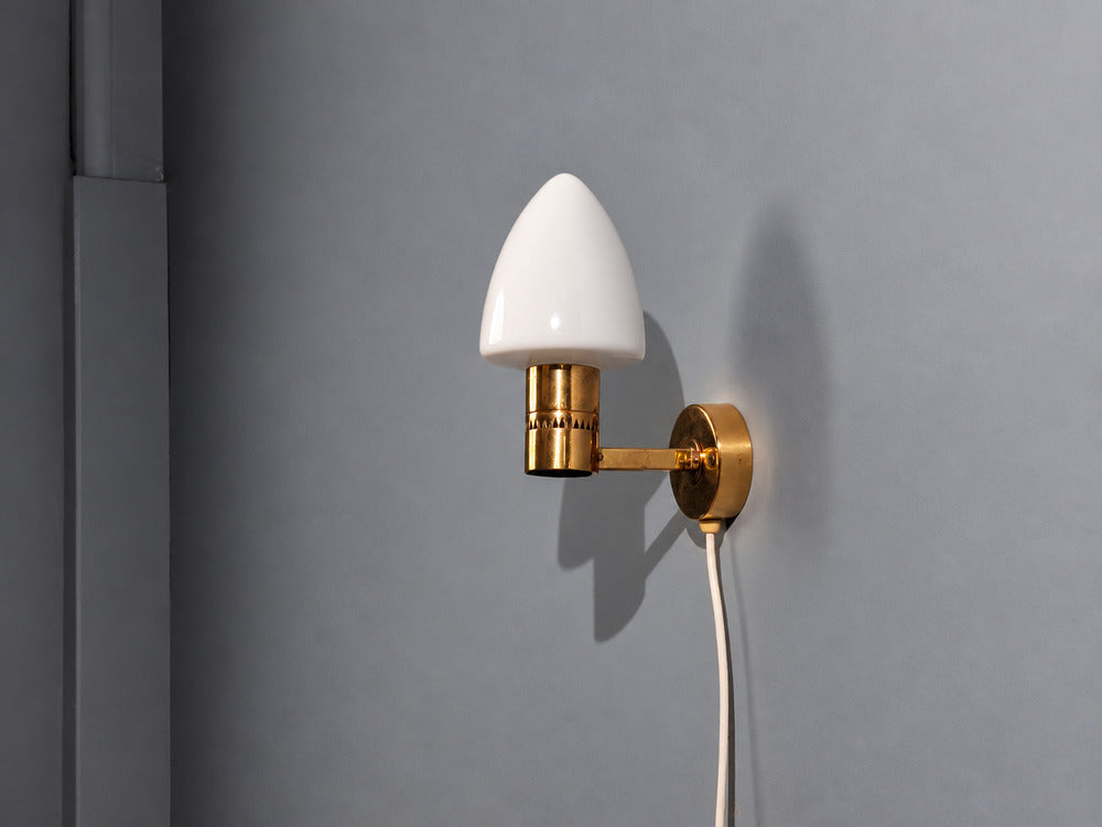 Hans-Agne Jakobsson, Wall Sconce, Brass, Opaline Glass, Sweden, 1960s