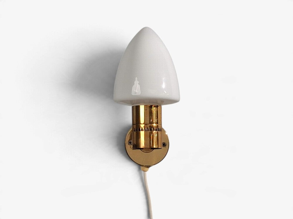 Hans-Agne Jakobsson, Wall Sconce, Brass, Opaline Glass, Sweden, 1960s