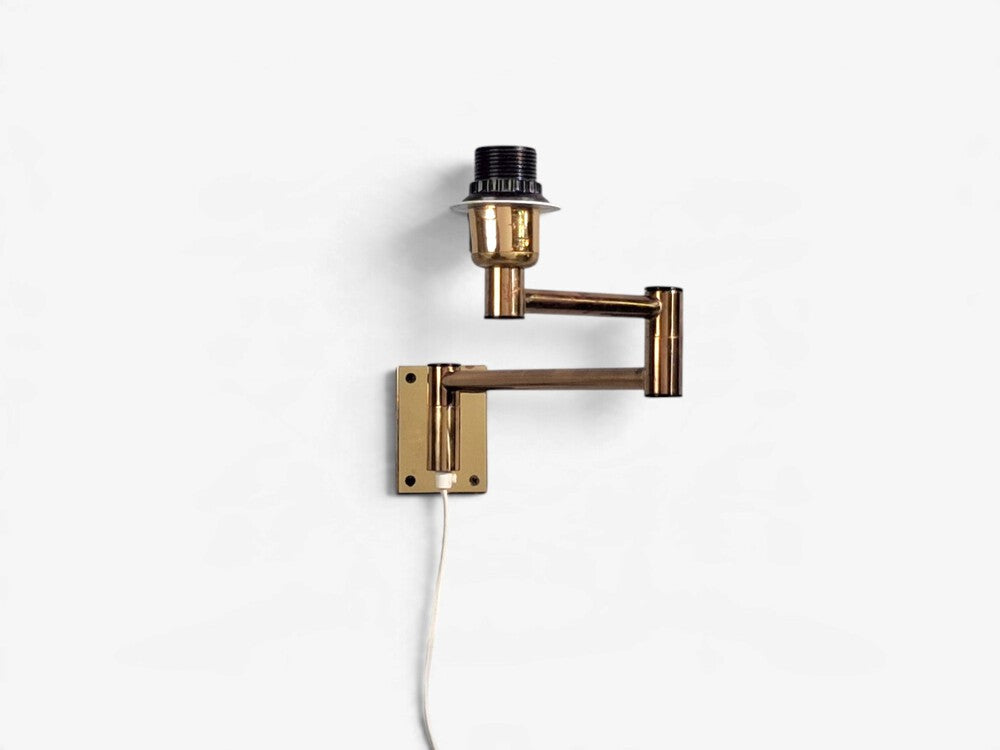 Fagerhults Belysning AB, Articulating Wall Light, Brass, Sweden, 1960s