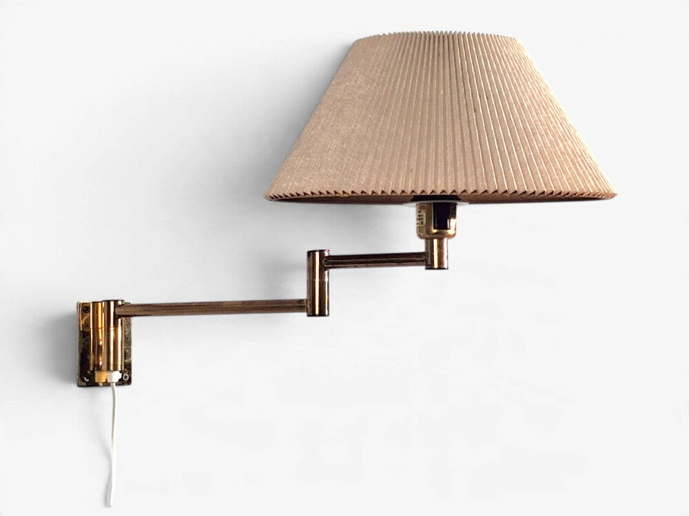 Fagerhults Belysning AB, Articulating Wall Light, Brass, Sweden, 1960s