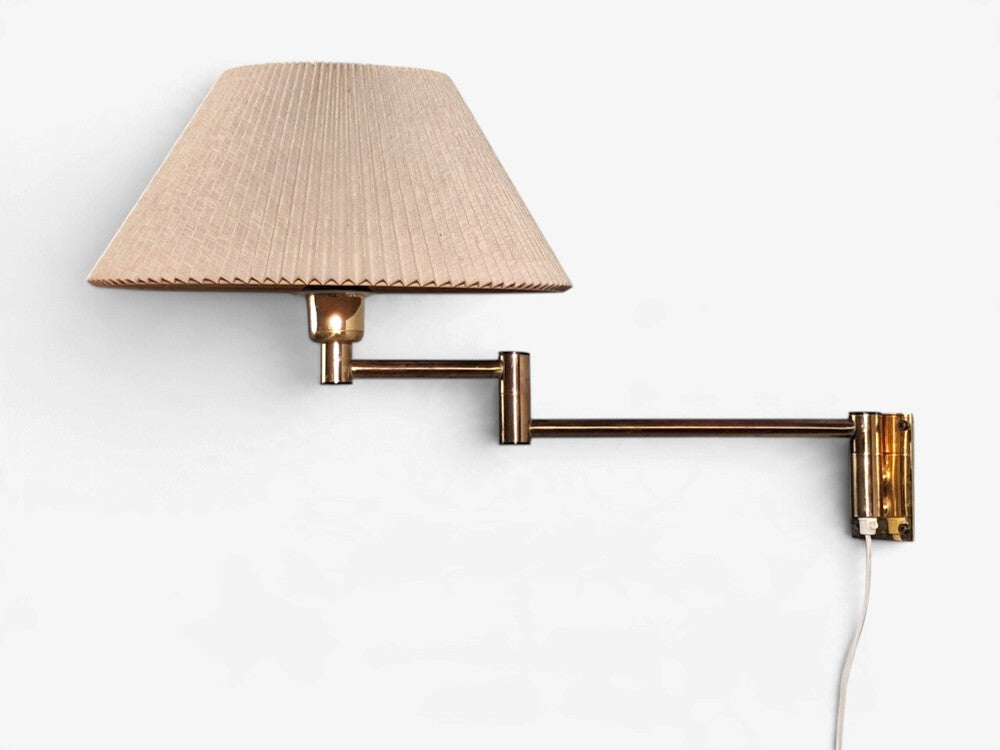 Fagerhults Belysning AB, Articulating Wall Light, Brass, Sweden, 1960s