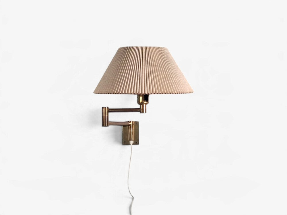 Fagerhults Belysning AB, Articulating Wall Light, Brass, Sweden, 1960s