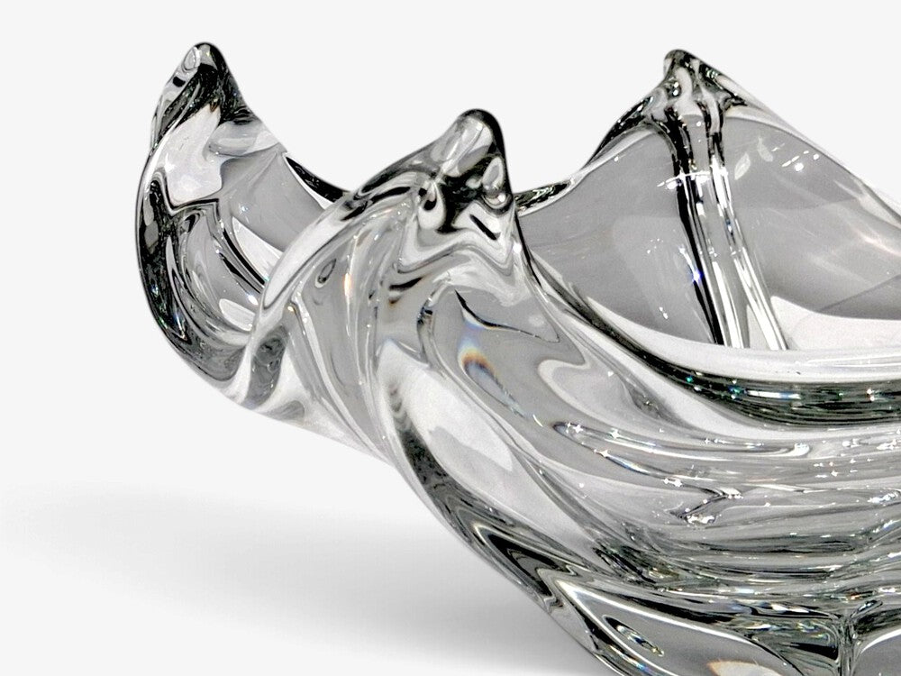 Daum France, French Mid-Century Modern, Sculptural Crystal Bowl, France, 1960s