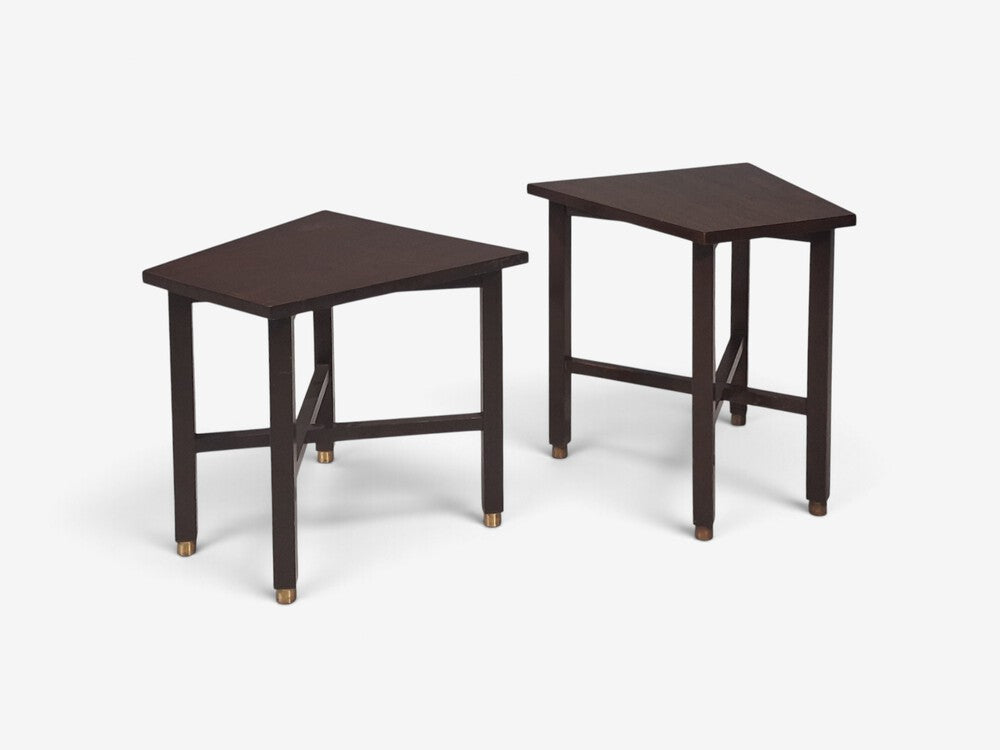 Edward Wormley, Wedge Side Tables, Mahogany, Brass, USA, 1955