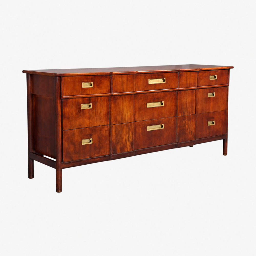 John Widdicomb, American Modern, Nine-Drawer Dresser, Walnut, Brass, USA, 1960s